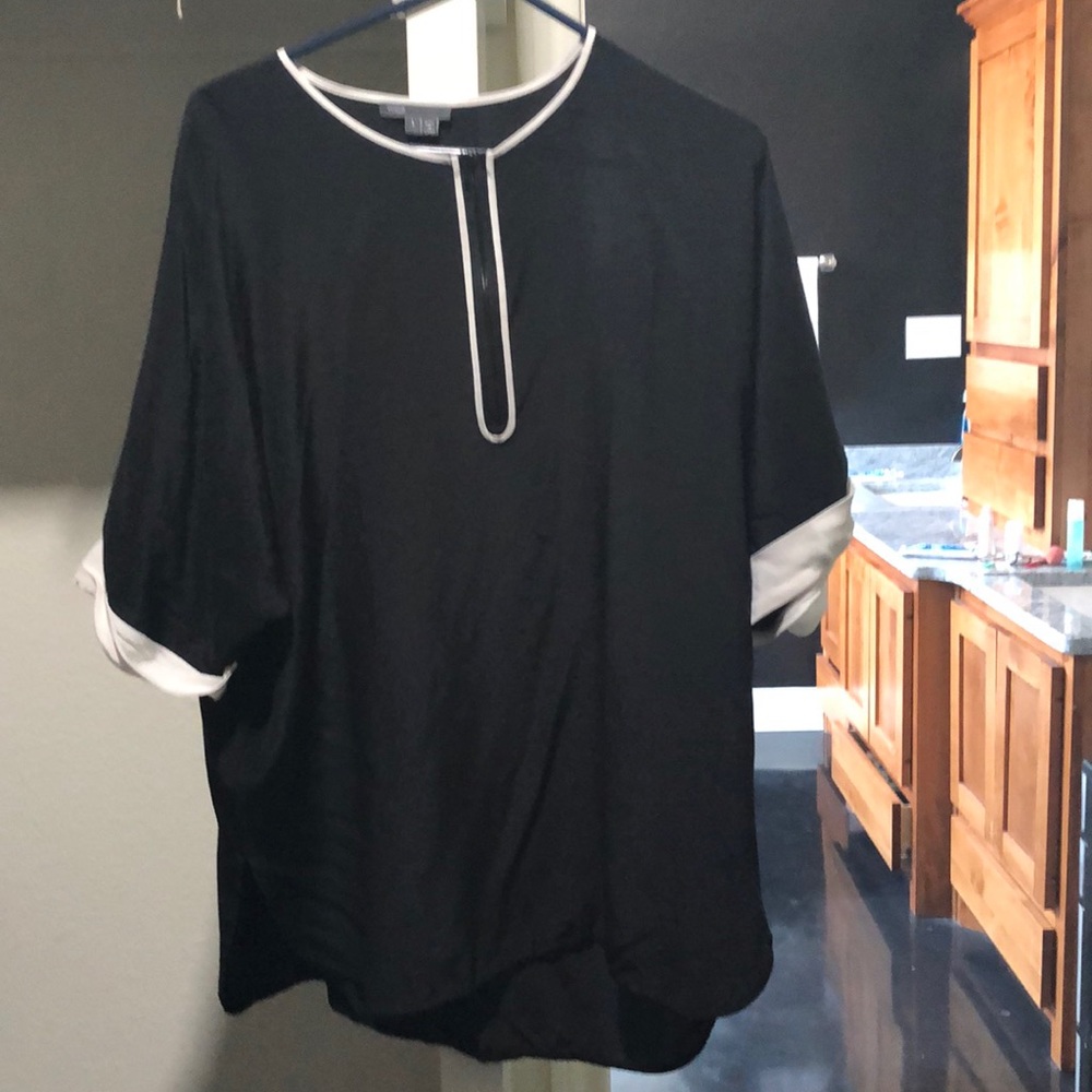 Vince 100% black silk top white trim zipper l